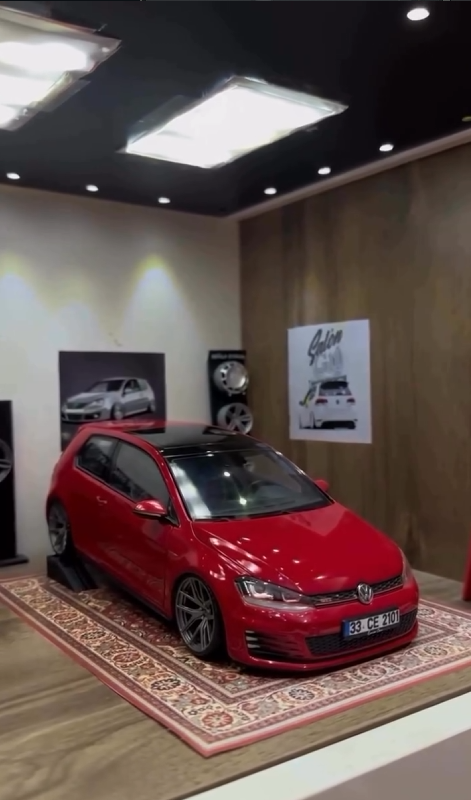 Kişiye Özel Minyatür Araba – Premium Hediye & Dekor Ürünü